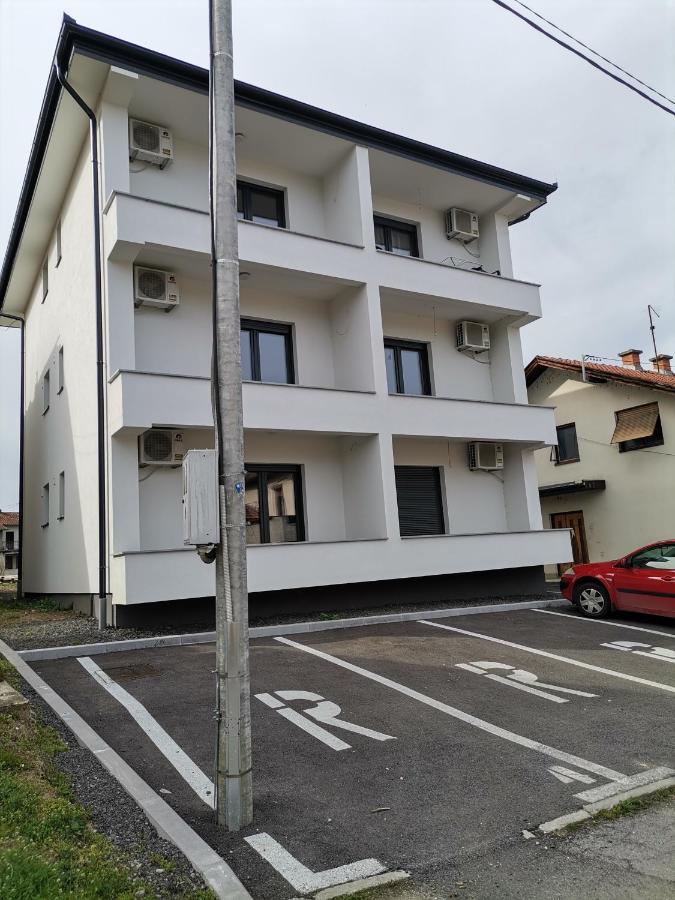 City Break Apartment Banja Luka Bagian luar foto